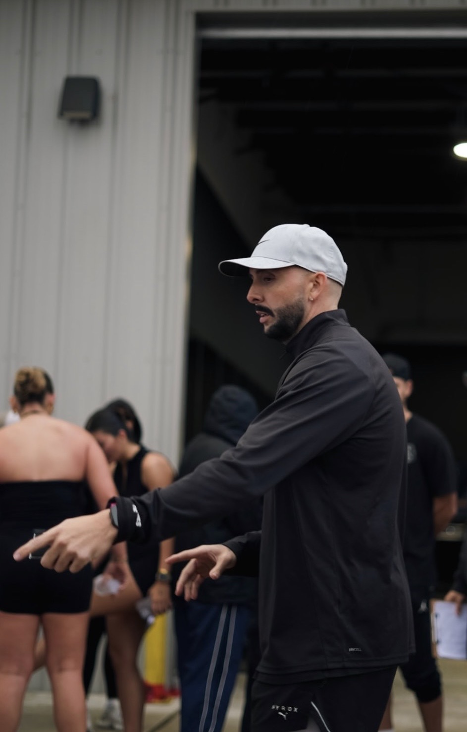 Coach Sean Garner leading a Raw Performance class